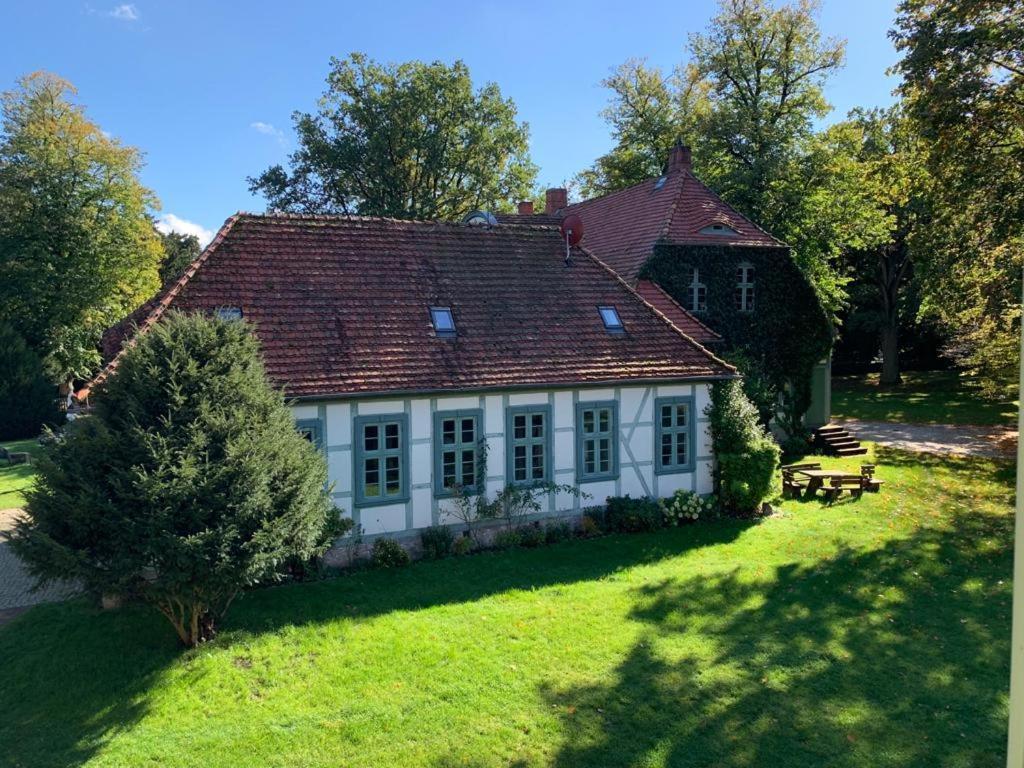 نويشتات-غليفه Jagdschloss Friedrichsmoor المظهر الخارجي الصورة